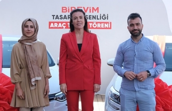 Birevim talihlileri hediyelerini aldı