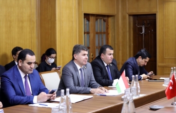 Bakan Varank, Tacikistan Ekonomik Kalkınma ve Ticaret Bakanı Zavqizoda ile görüştü: