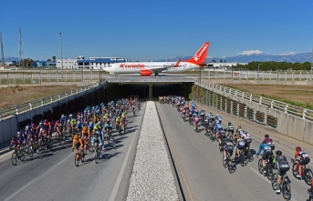 Corendon Airlines uçağı, Tour of Antalya'nın simge fotoğrafında