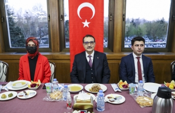 Bakan Dönmez'den bor cevheri müjdesi