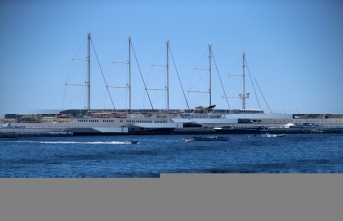 Fransa bayraklı kruvaziyer “Club Med 2“ Bodrum'da