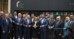 Londra’da Türk Ticaret Merkezi'nin Açılışını Bakan Ruhsar Pekcan Yaptı