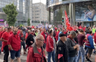 Brüksel'de 80 bin kişi hayat pahalılığını protesto etti