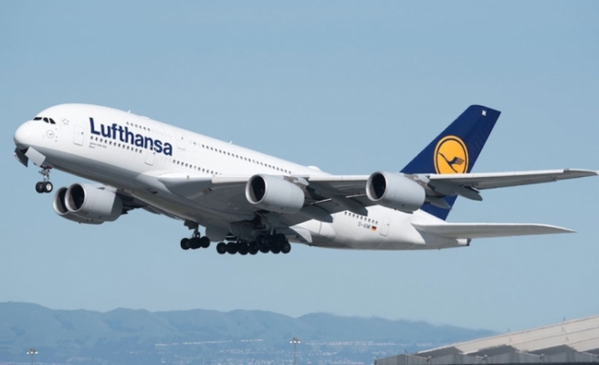 Alman Hükümetinden, Lufthansa’yı kurtarma paketi