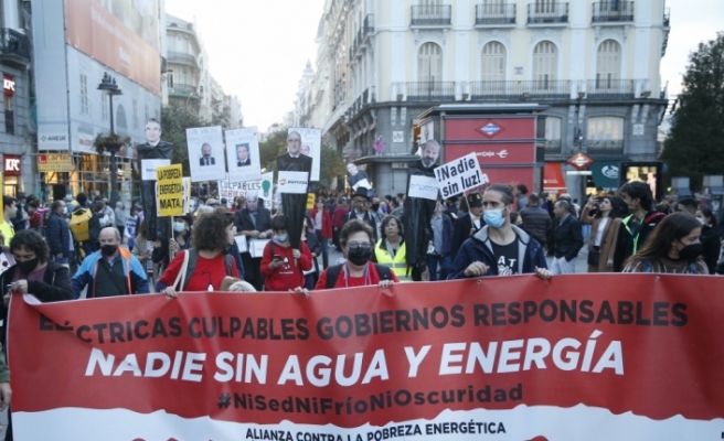 Enerji fiyatlarındaki artışlar ilk kez protesto edildi