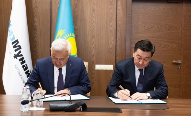 Kazakistan, Hazar'daki 2 yeni petrol sahasını Rusya ile işletecek