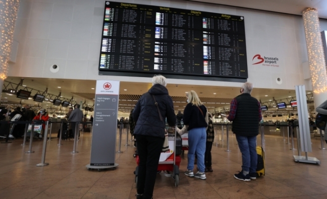 Brüksel Havayolları çalışanları grevde