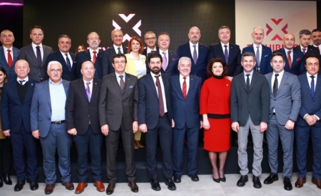 Texhibition İstanbul Kumaş ve Tekstil Aksesuarları Fuarı başladı