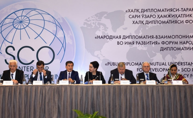 Özbekistan'da Kamu Diplomasisi Forumu düzenlendi
