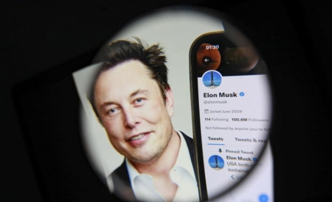 Elon Musk, Twitter'ı alma anlaşmasını feshetti