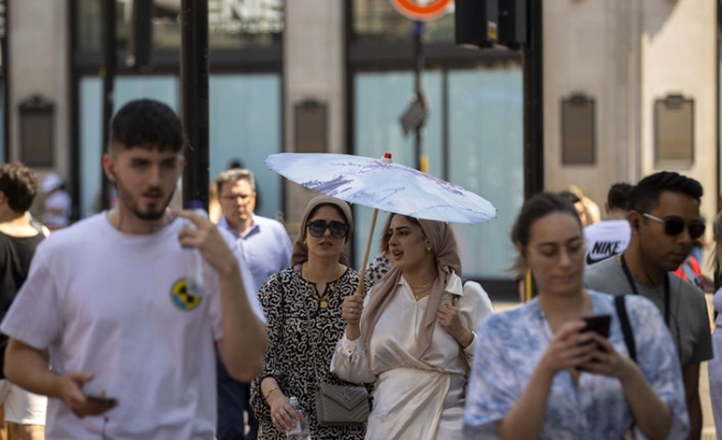 İngiltere tarihinde ilk kez hava sıcaklığı 40 dereceyi aştı