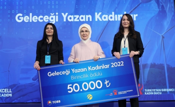 “Geleceği Yazan Kadınlar İklim Fikir Maratonu“ ödülleri sahiplerini buldu